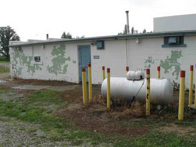 Hi-Road Drive-In - 2000S Photos (newer photo)